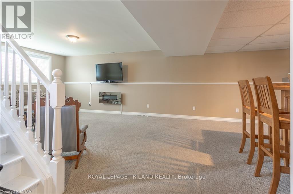 45 Village Gate Crescent, Thames Centre (Dorchester), Ontario  N0L 1G3 - Photo 21 - X9240641