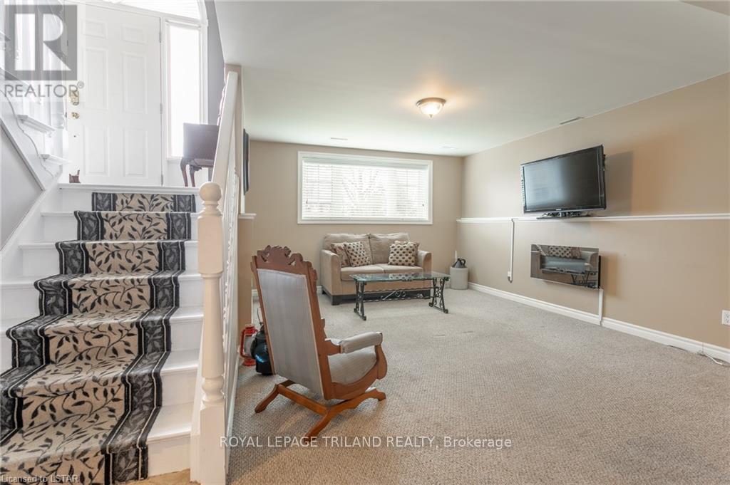 45 Village Gate Crescent, Thames Centre (Dorchester), Ontario  N0L 1G3 - Photo 22 - X9240641
