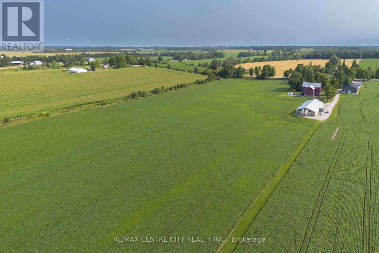 43079 Hull Mckillop Road, Huron East (Mckillop Twp), Ontario  N0K 1Z0 - Photo 8 - X9242432