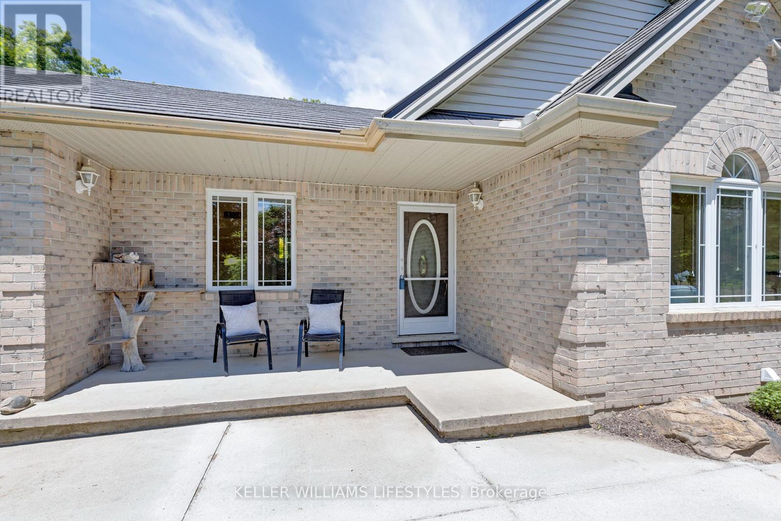 32420 Silver Clay Line, Dutton/dunwich, Ontario  N0L 1P0 - Photo 3 - X9243456