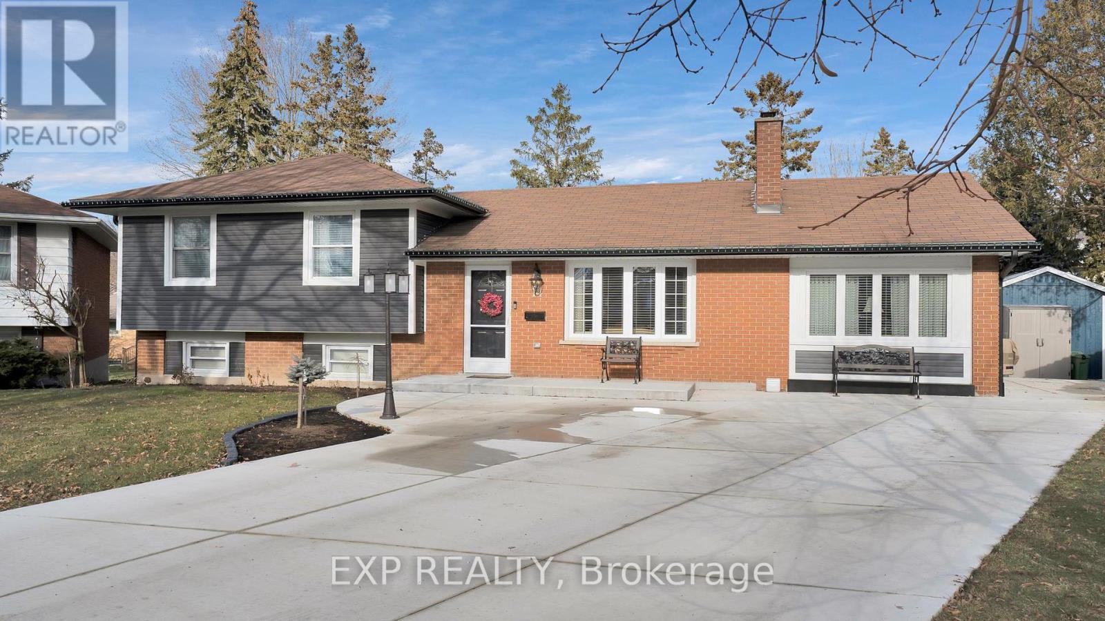14 ROCKINGHAM COURT, london, Ontario