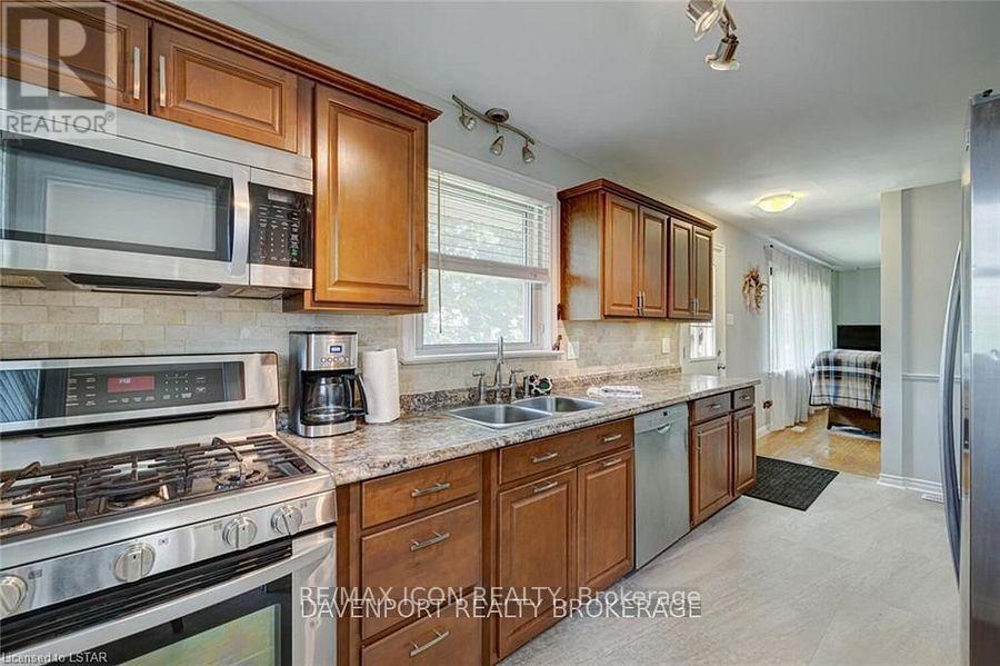 58 Manitoulin Drive, London, Ontario  N5W 1M4 - Photo 7 - X9250693
