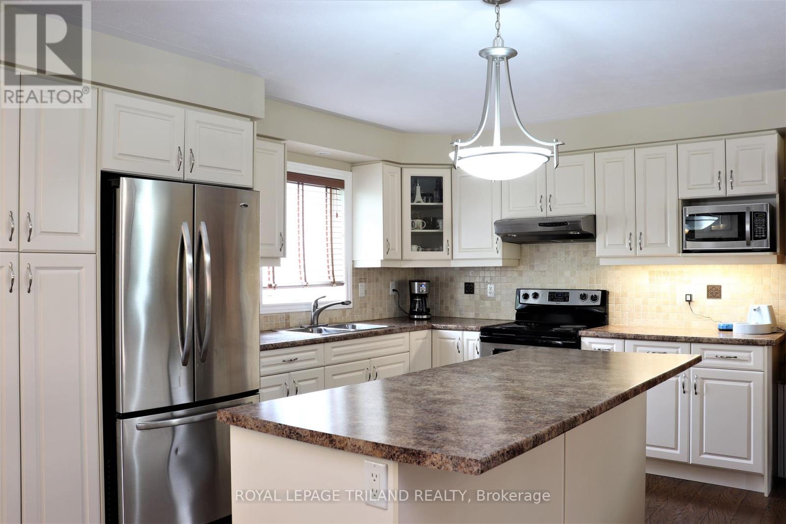 1052 Bay Street, Norfolk (Port Rowan), Ontario  N0E 1M0 - Photo 18 - X9253808