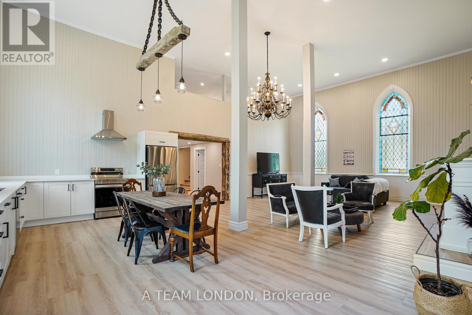 10096 Iona Road, Southwold (Iona Station), Ontario  N0L 1P0 - Photo 8 - X9263475