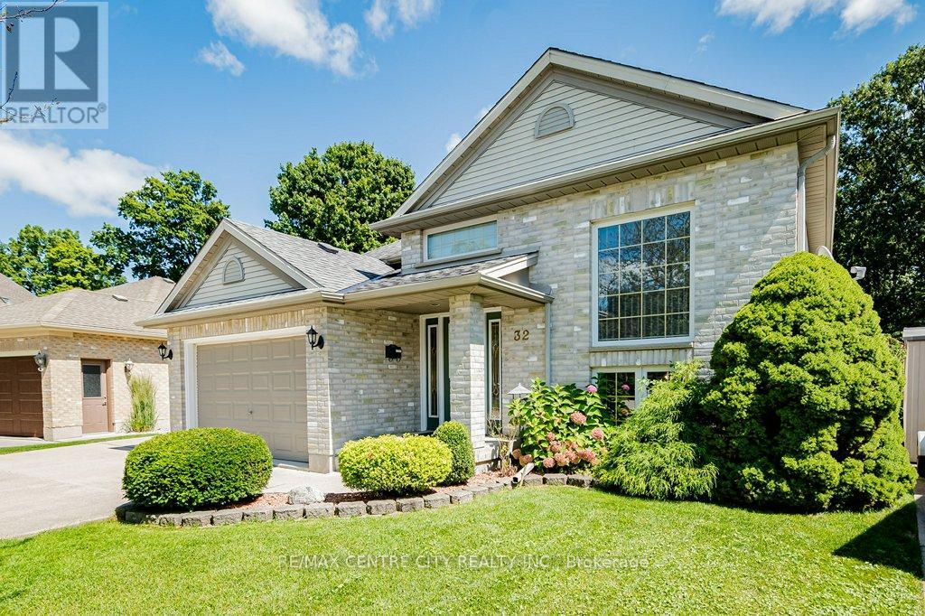 32 Symphony Court, Central Elgin, Ontario  N5P 4K1 - Photo 3 - X9263499