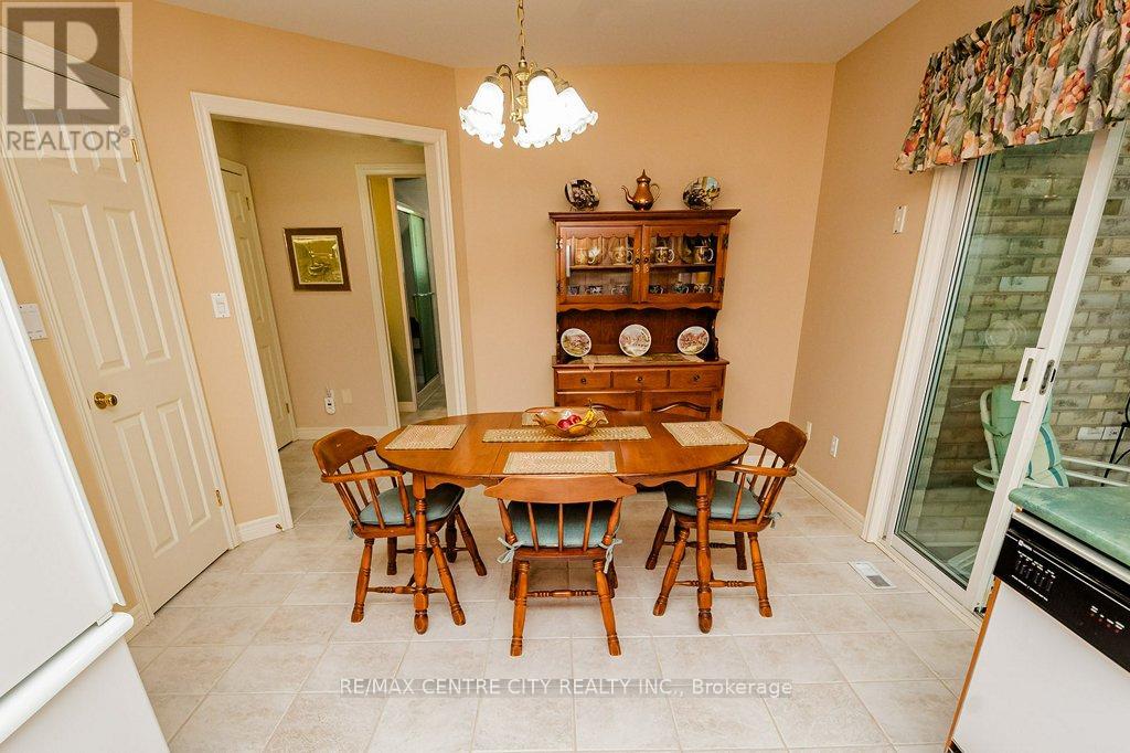 32 Symphony Court, Central Elgin, Ontario  N5P 4K1 - Photo 9 - X9263499