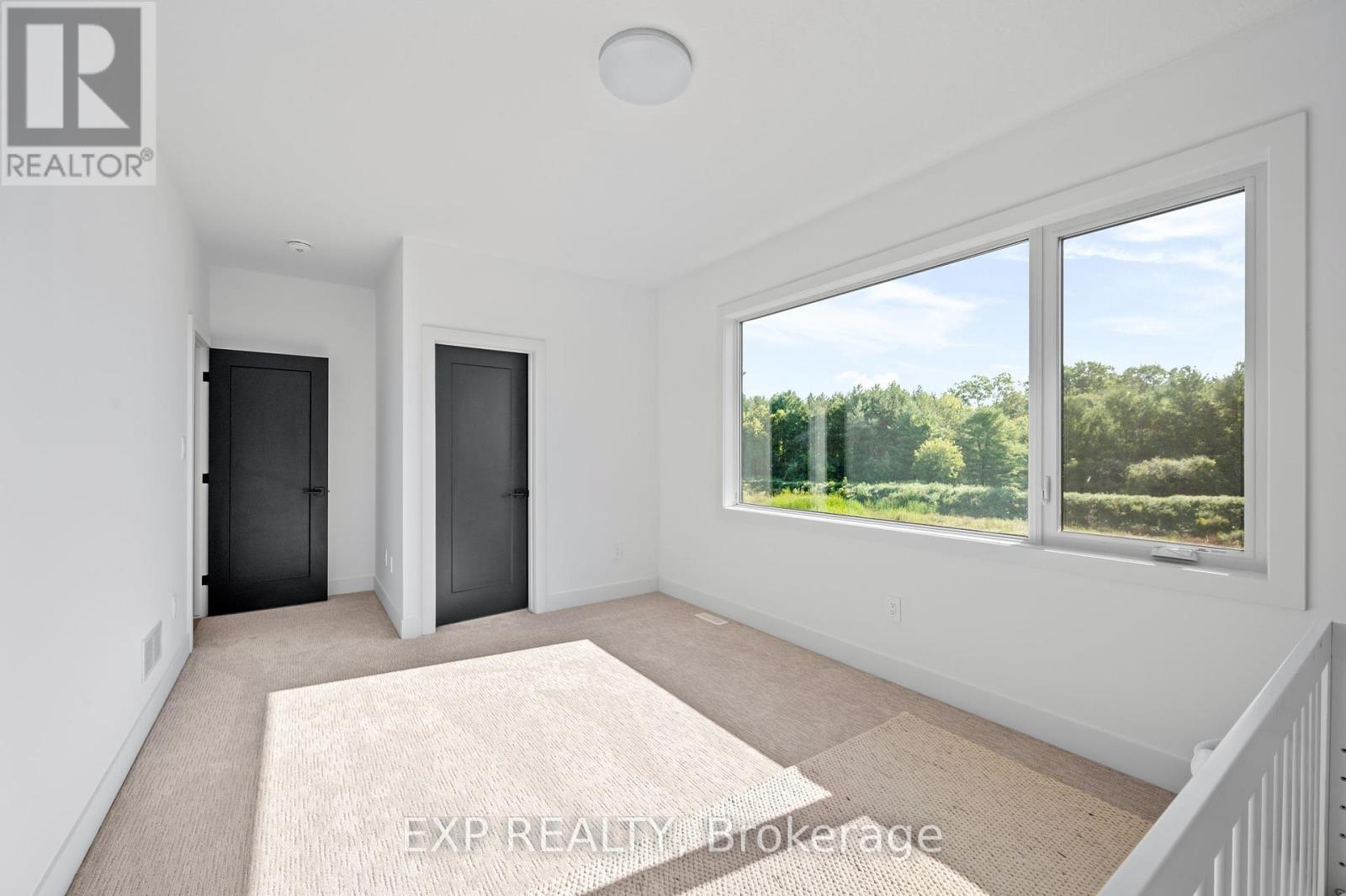 209 Merritt Court, North Middlesex (Parkhill), Ontario  N0M 2K0 - Photo 15 - X9270116