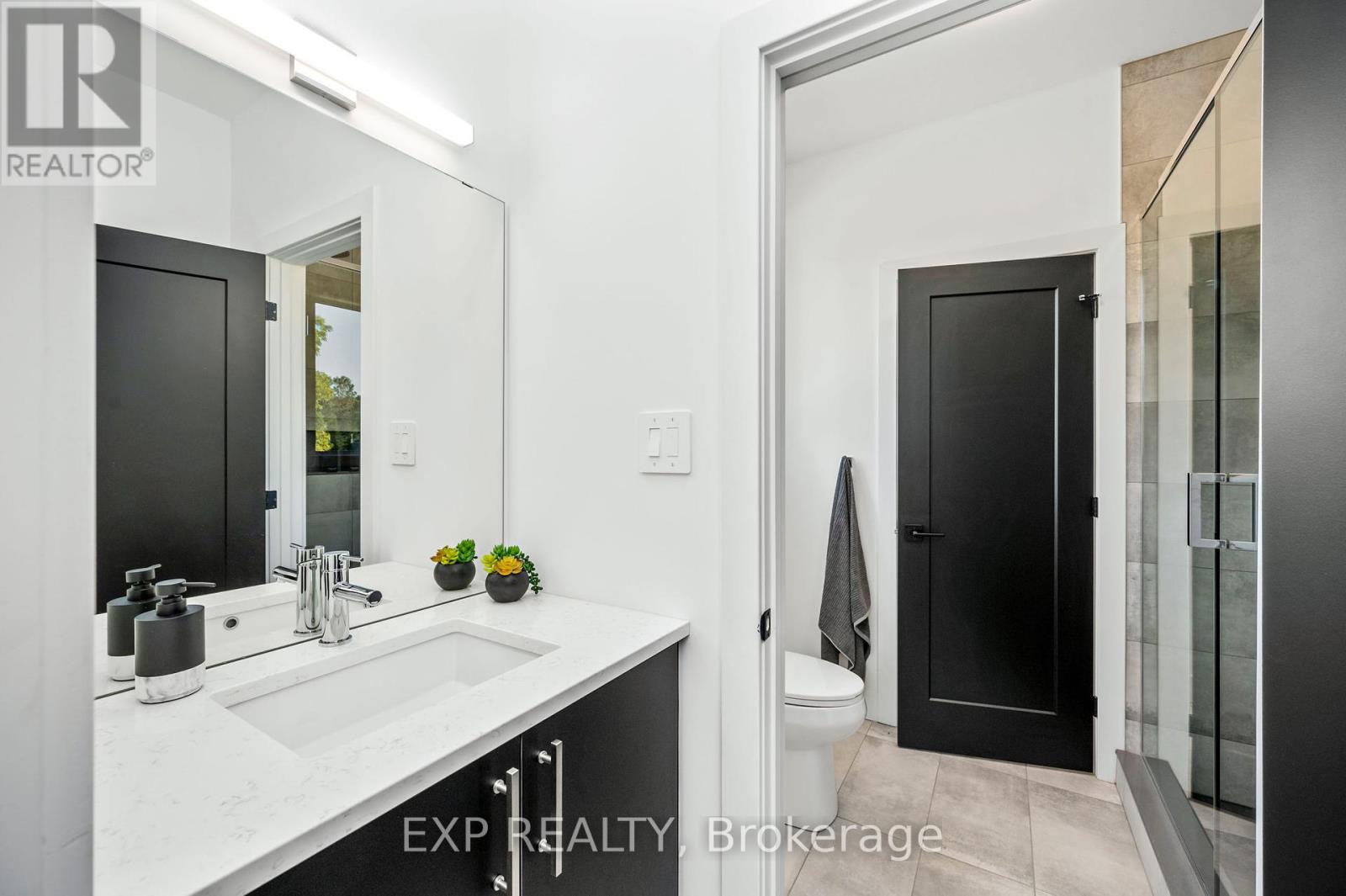 209 Merritt Court, North Middlesex (Parkhill), Ontario  N0M 2K0 - Photo 26 - X9270116