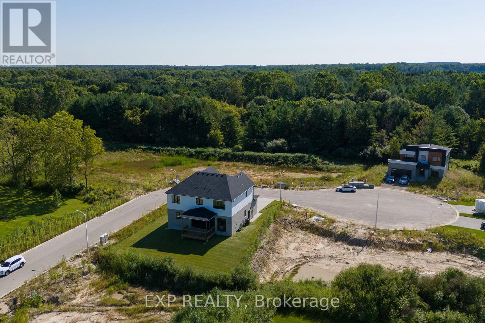 209 Merritt Court, North Middlesex (Parkhill), Ontario  N0M 2K0 - Photo 33 - X9270116