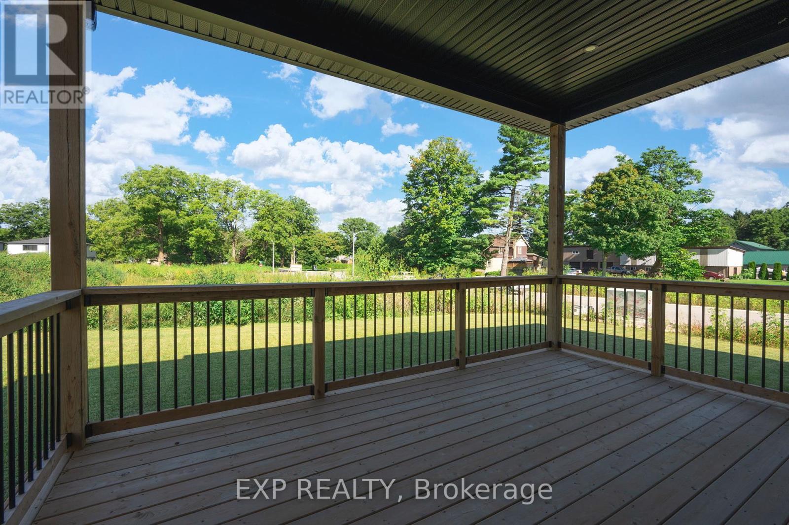 209 Merritt Court, North Middlesex (Parkhill), Ontario  N0M 2K0 - Photo 34 - X9270116