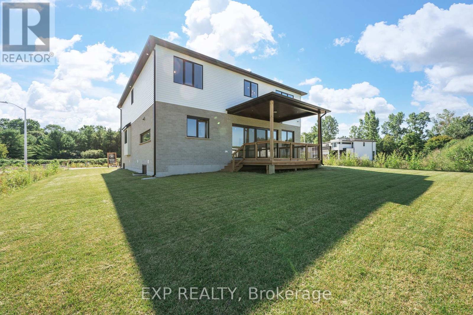 209 Merritt Court, North Middlesex (Parkhill), Ontario  N0M 2K0 - Photo 38 - X9270116