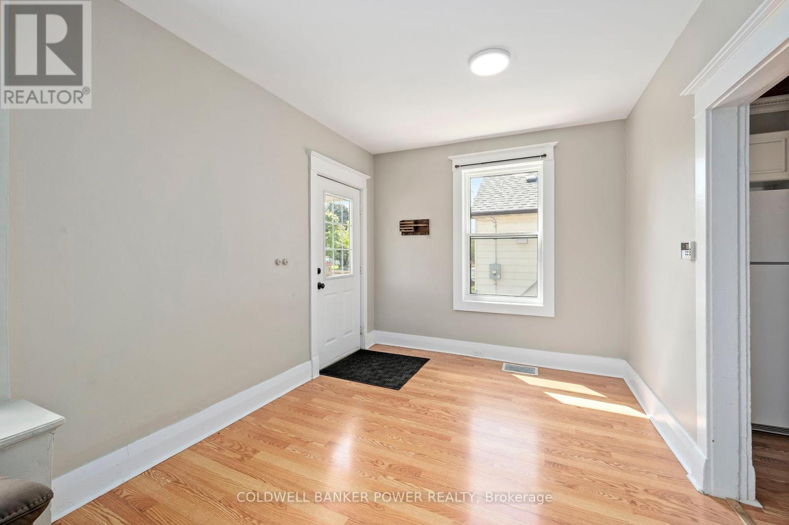 714 Cheapside Street, London, Ontario  N5Y 3Y5 - Photo 4 - X9271017