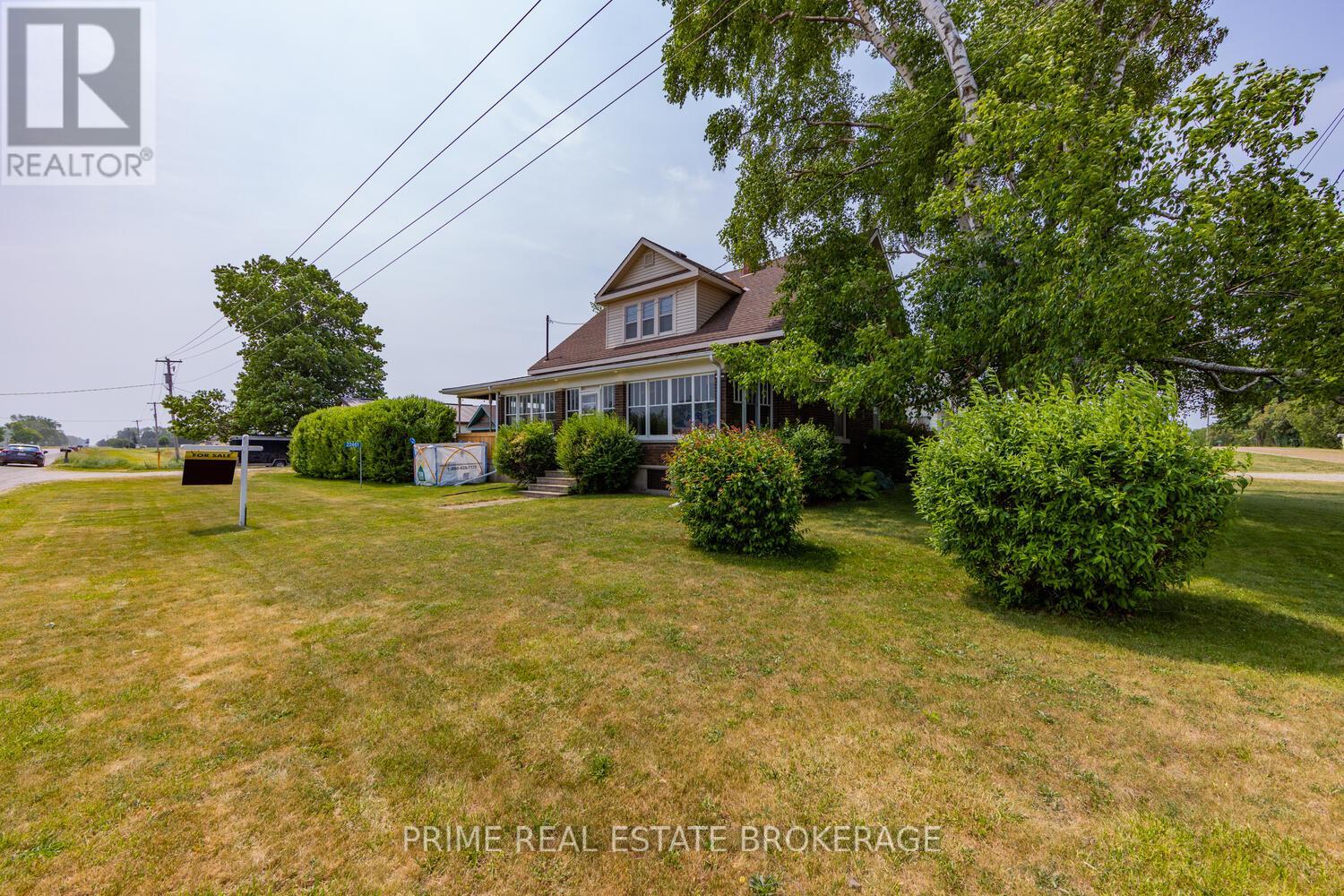 22461 Dundonald Road, Southwest Middlesex (Glencoe), Ontario  N0L 1M0 - Photo 2 - X9271450