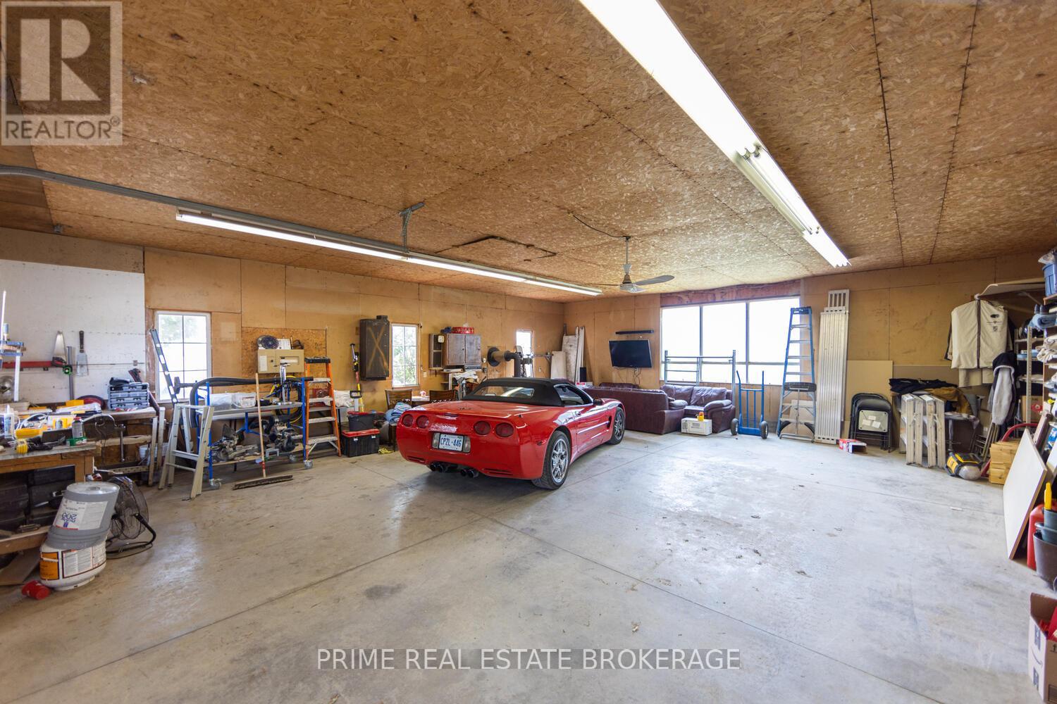 22461 Dundonald Road, Southwest Middlesex (Glencoe), Ontario  N0L 1M0 - Photo 27 - X9271450