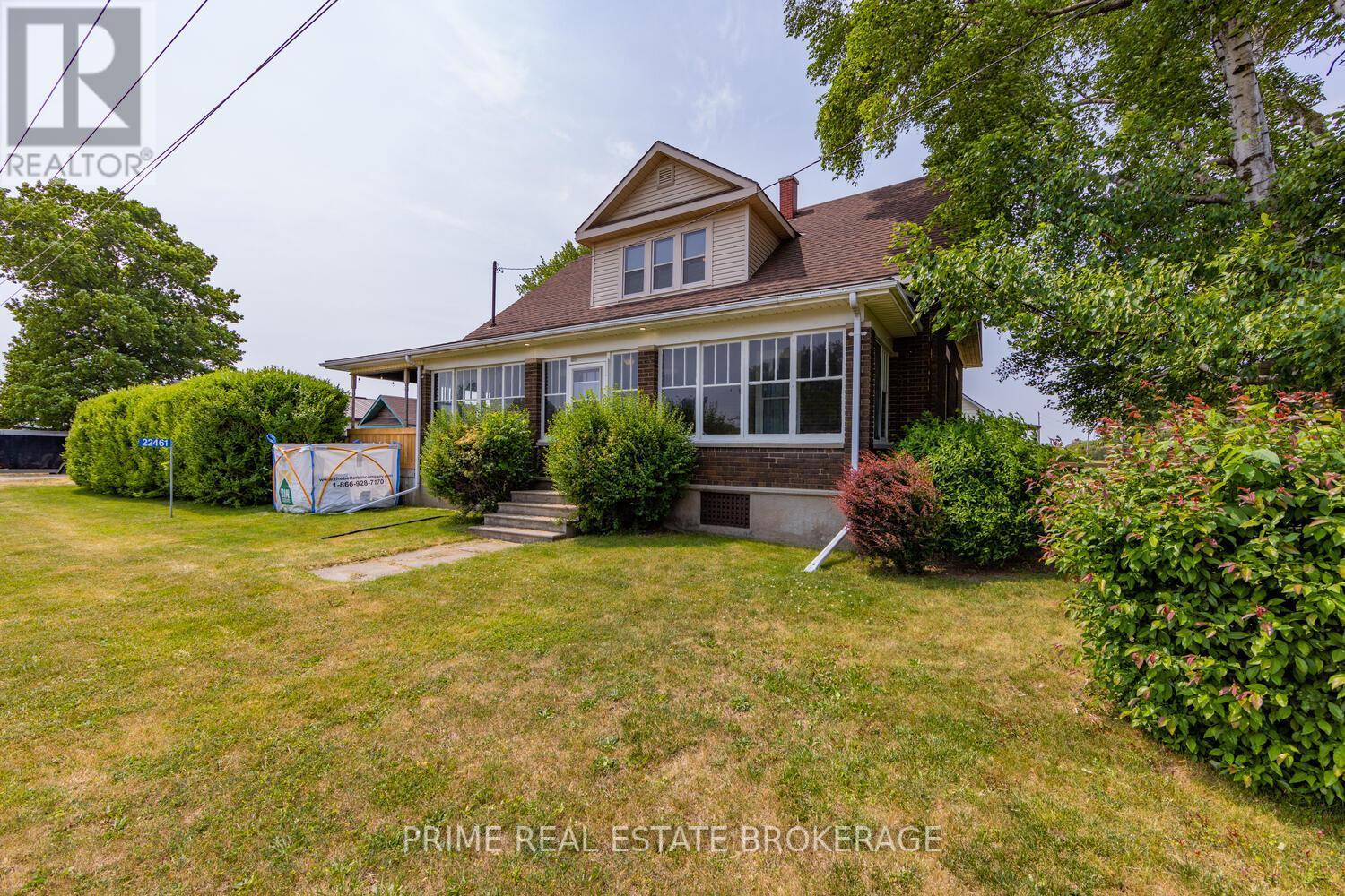 22461 Dundonald Road, Southwest Middlesex (Glencoe), Ontario  N0L 1M0 - Photo 3 - X9271450