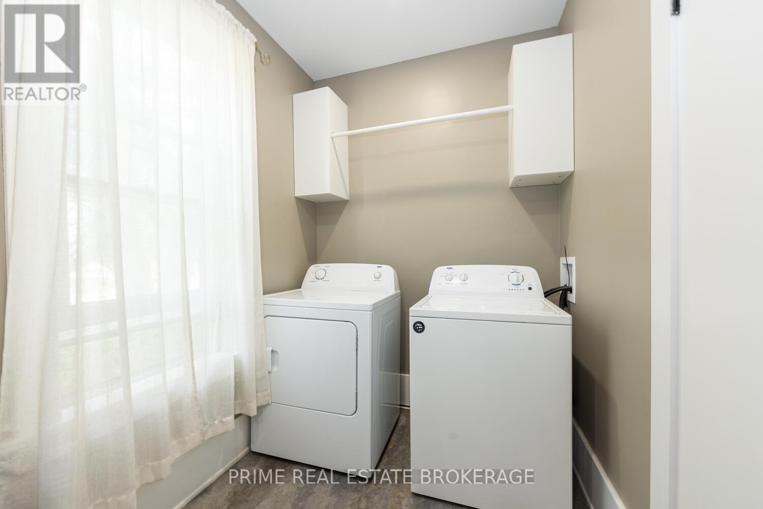 22461 Dundonald Road, Southwest Middlesex (Glencoe), Ontario  N0L 1M0 - Photo 8 - X9271450