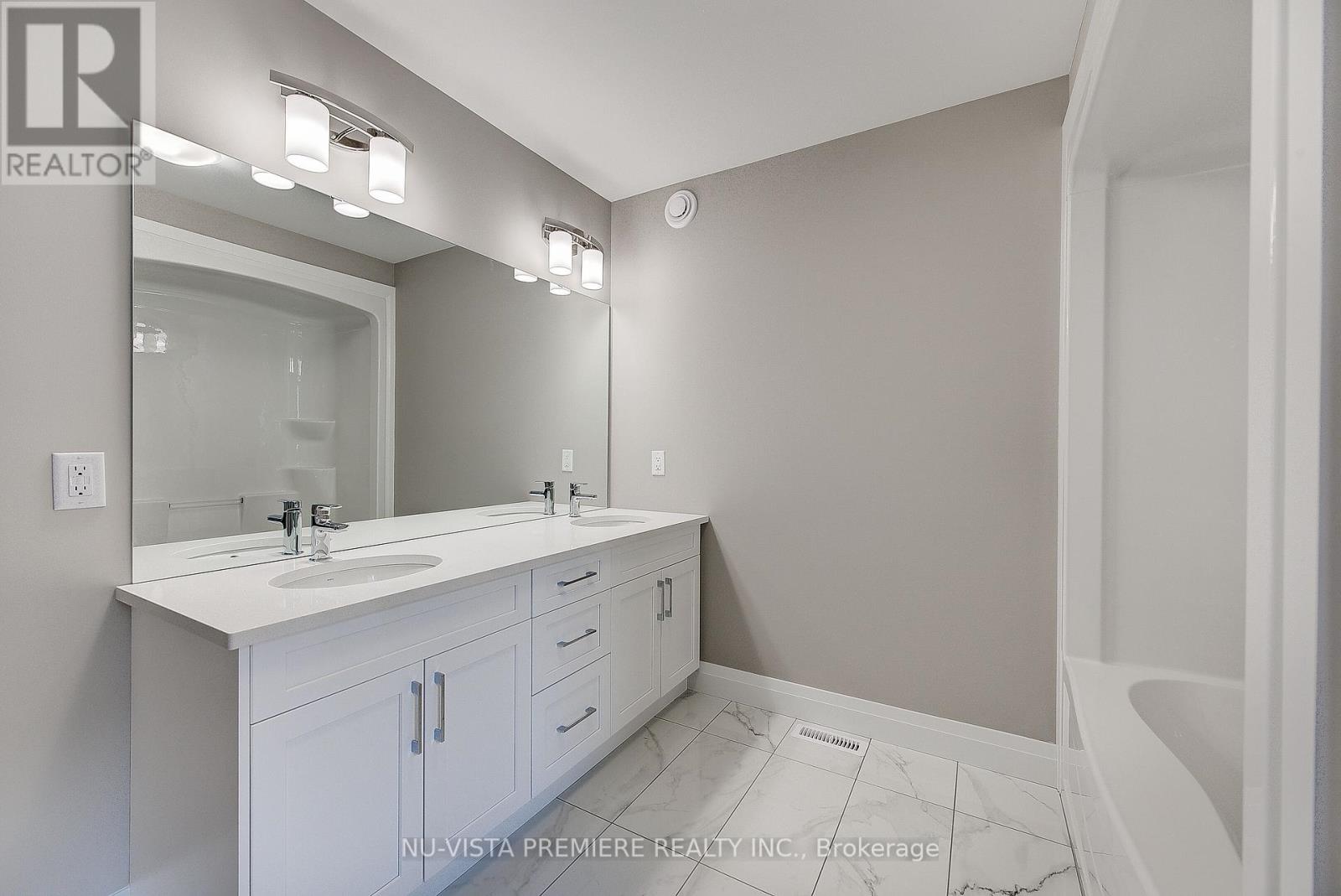 51 Basil Crescent, Middlesex Centre (Ilderton), Ontario  N0M 2A0 - Photo 32 - X9295231