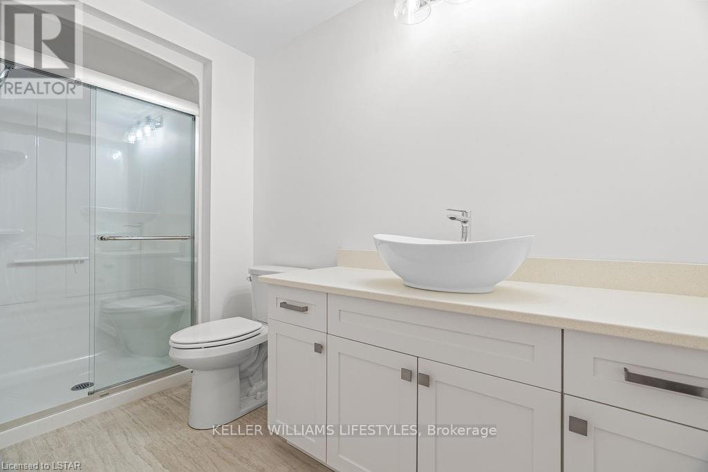112 Leneve Street, Lambton Shores (Forest), Ontario  N0N 1J0 - Photo 35 - X9295322