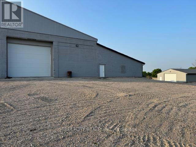 140 Elizabeth Street, Lambton Shores (Thedford), Ontario  N0M 2N0 - Photo 18 - X9348765