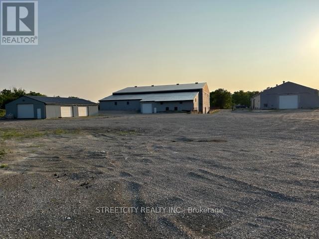 140 Elizabeth Street, Lambton Shores (Thedford), Ontario  N0M 2N0 - Photo 22 - X9348765