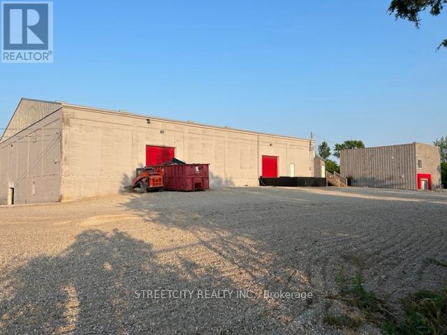 140 Elizabeth Street, Lambton Shores (Thedford), Ontario  N0M 2N0 - Photo 30 - X9348765
