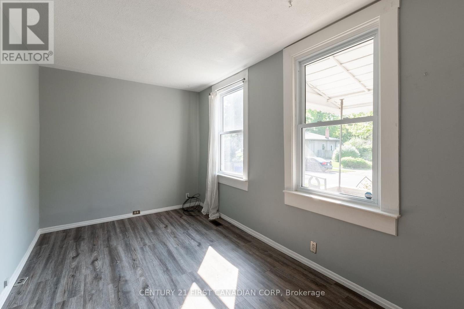 19 Empress Avenue, London, Ontario  N6H 1M6 - Photo 5 - X9352242