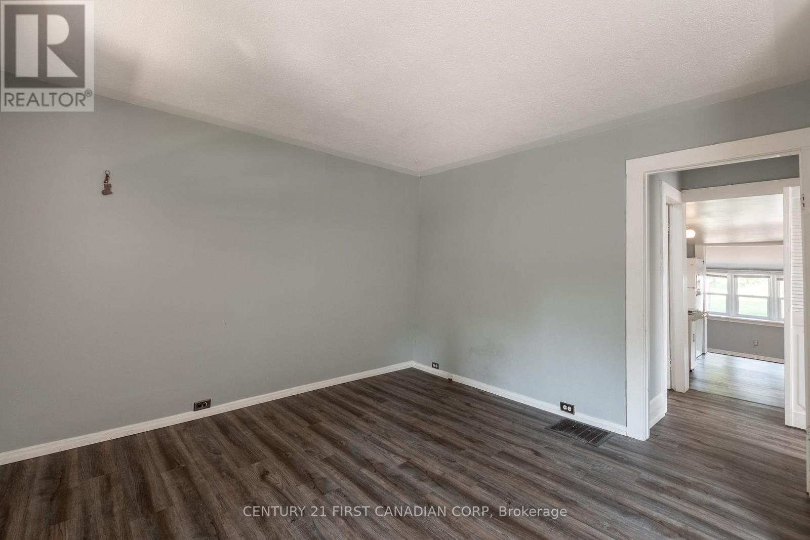 19 Empress Avenue, London, Ontario  N6H 1M6 - Photo 8 - X9352242