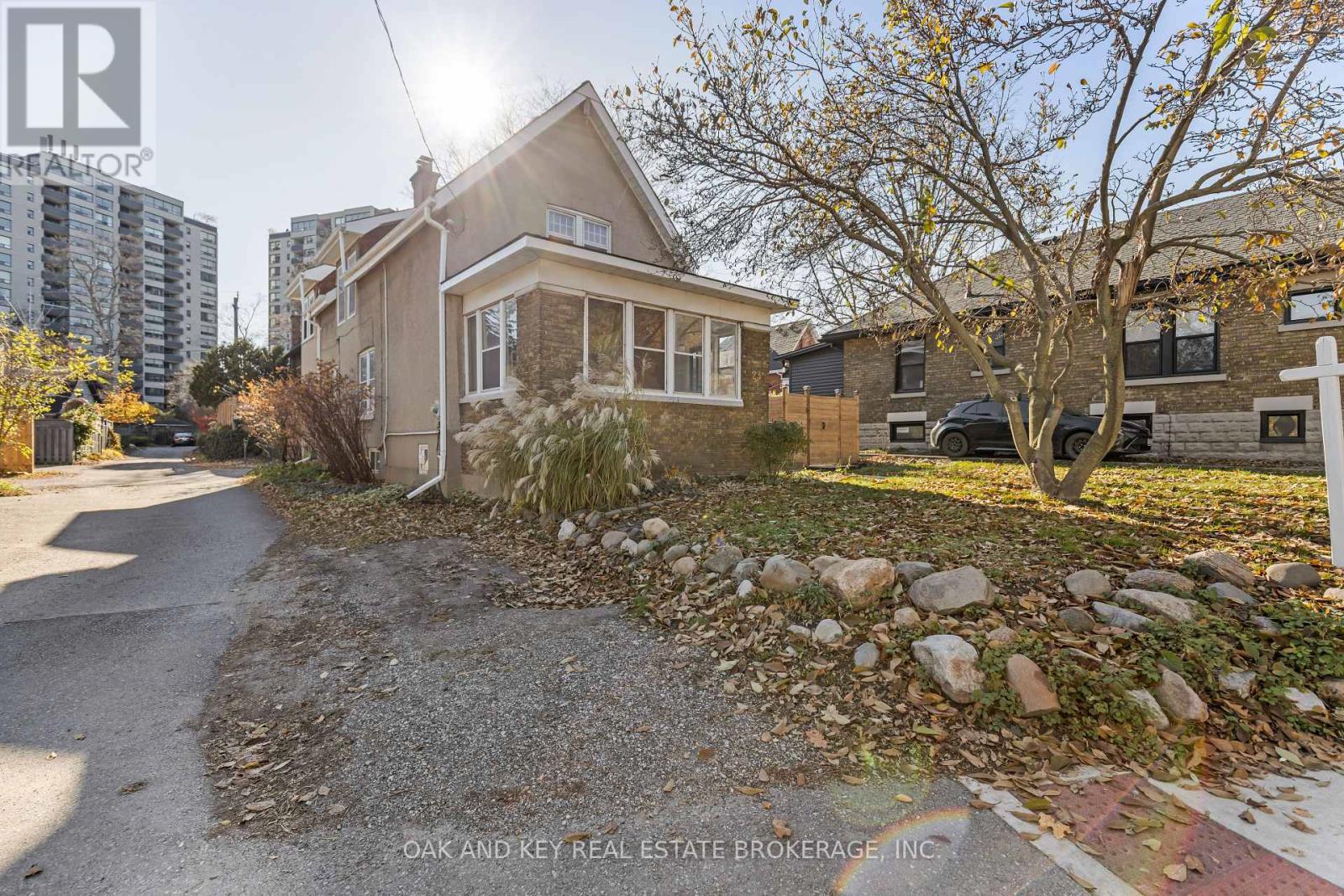 23 CARFRAE STREET, london, Ontario