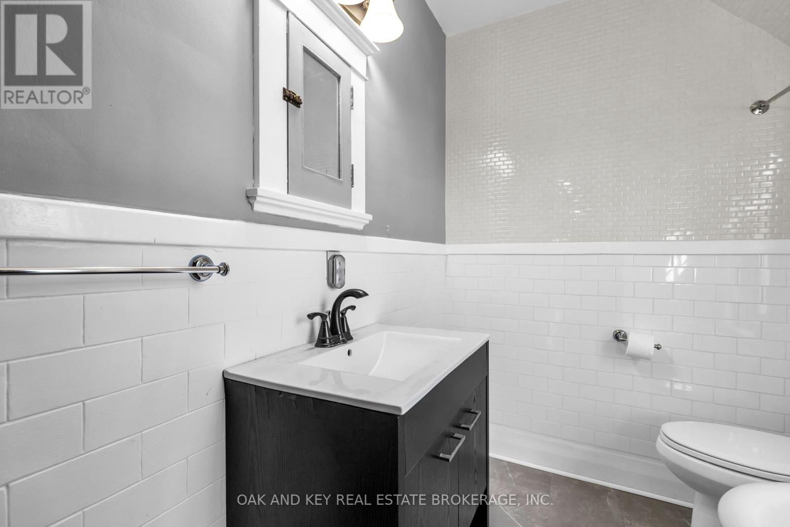 23 Carfrae Street, London, Ontario  N6C 1G1 - Photo 30 - X9353046