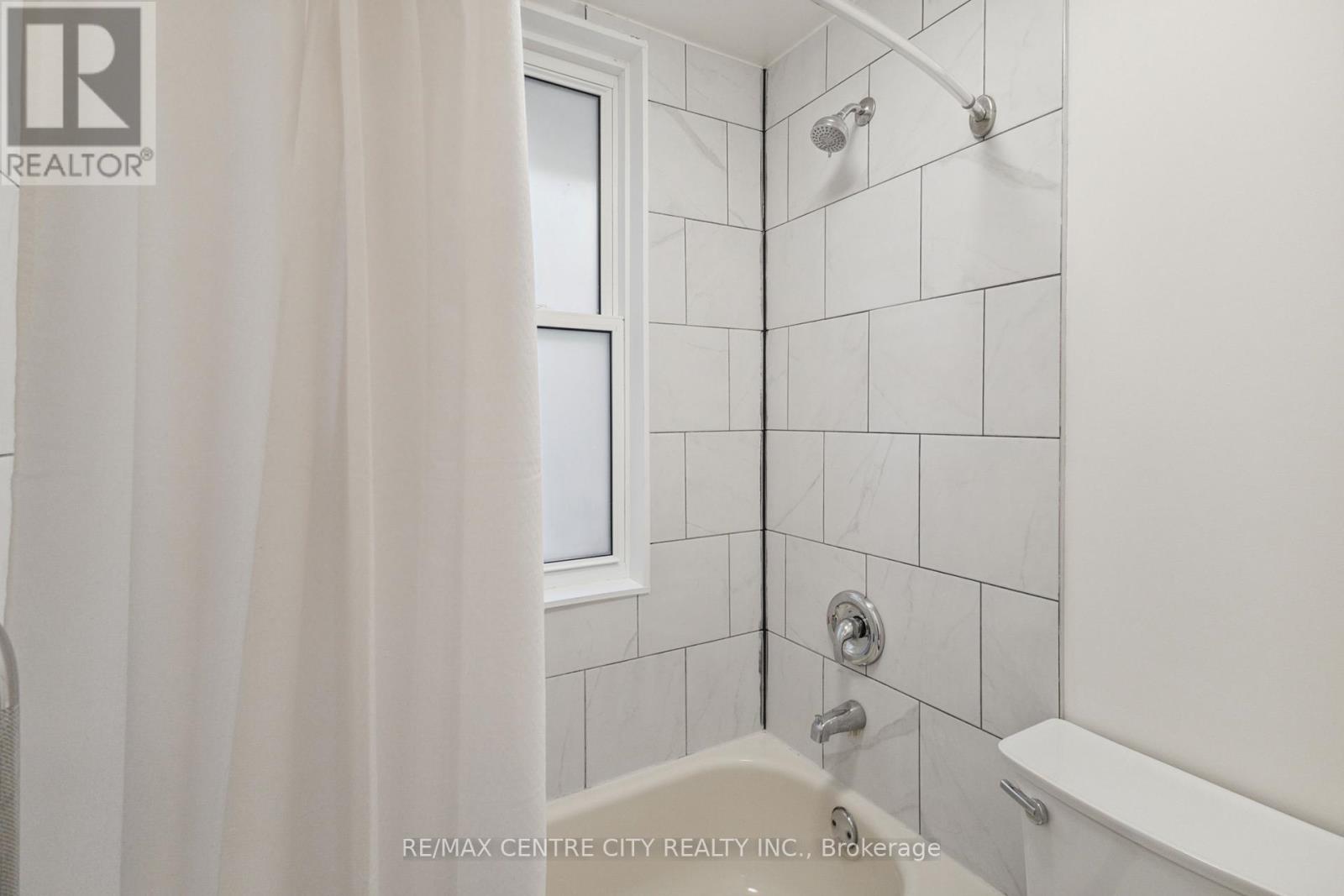 7 Carfrae Crescent, London, Ontario  N6C 4A8 - Photo 23 - X9353195