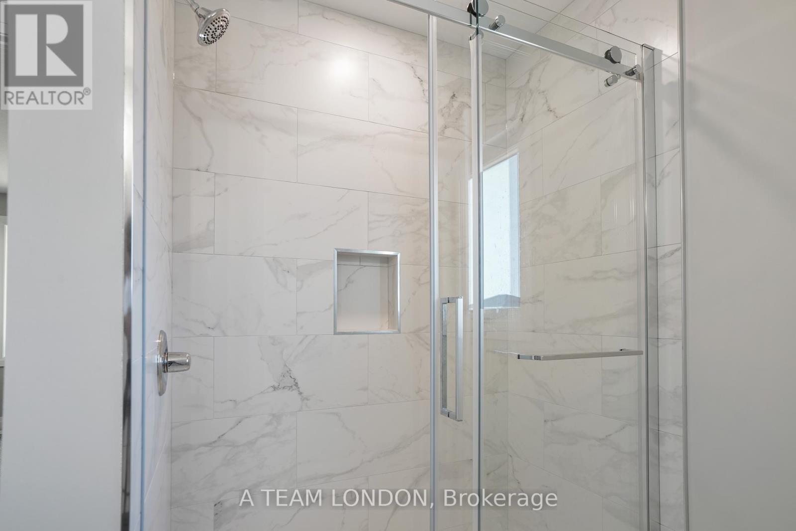 72 The Promenade, Central Elgin (Port Stanley), Ontario  N5L 1C5 - Photo 31 - X9354433