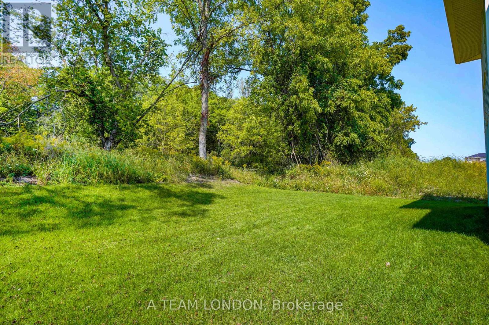 72 The Promenade, Central Elgin (Port Stanley), Ontario  N5L 1C5 - Photo 36 - X9354433