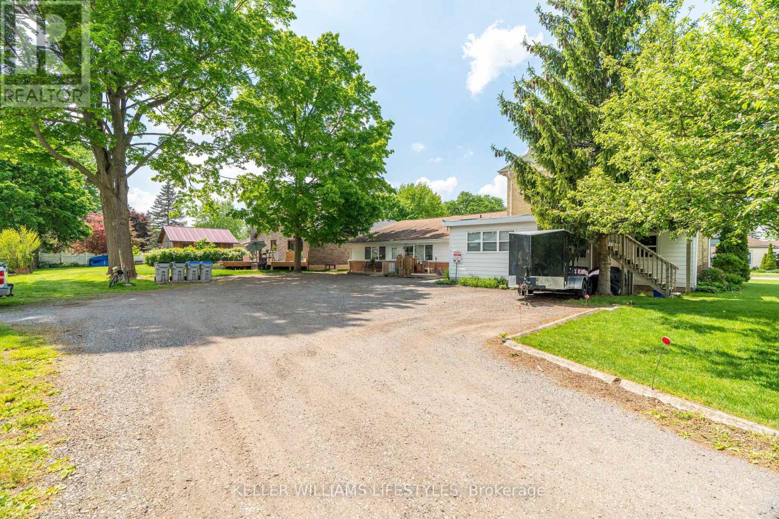 64 High Street W, Strathroy-Caradoc (Sw), Ontario  N7G 1G8 - Photo 10 - X9354825