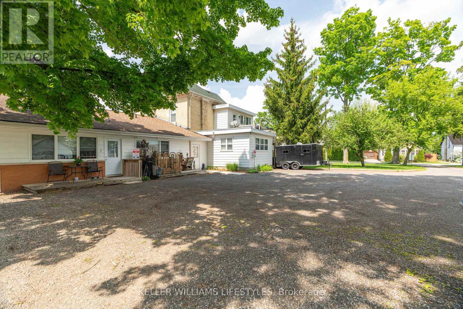 64 High Street W, Strathroy-Caradoc (Sw), Ontario  N7G 1G8 - Photo 11 - X9354825