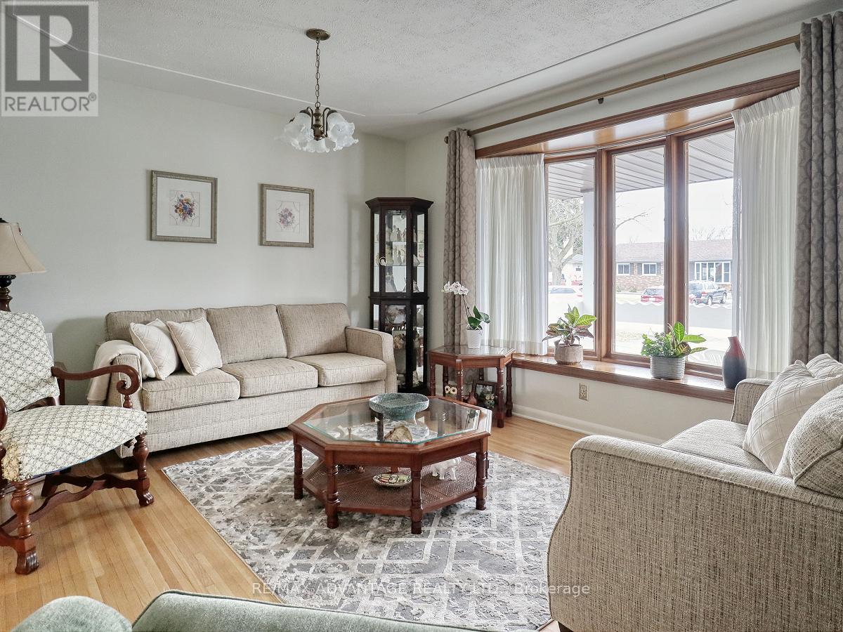 204 Tremont Road, London, Ontario  N5V 1C4 - Photo 6 - X9363056