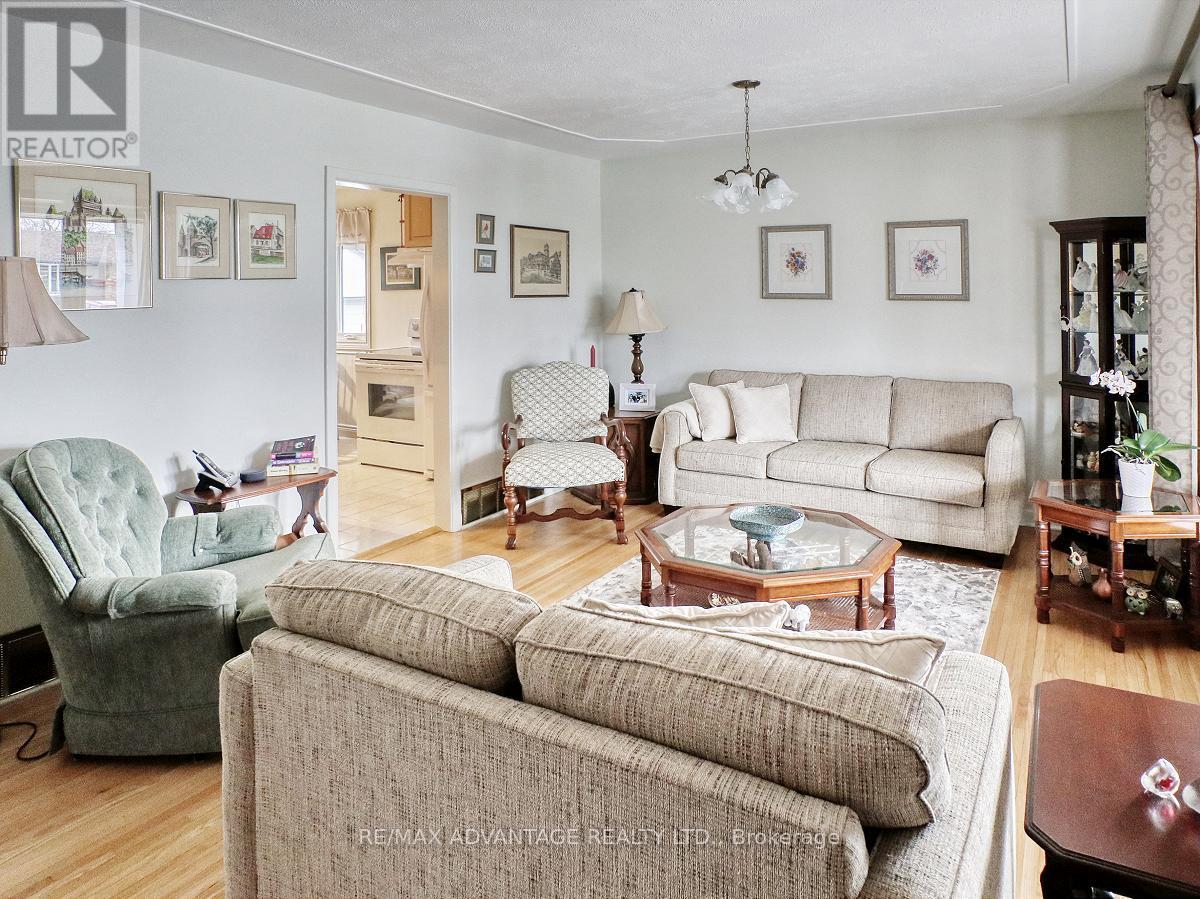 204 Tremont Road, London, Ontario  N5V 1C4 - Photo 7 - X9363056