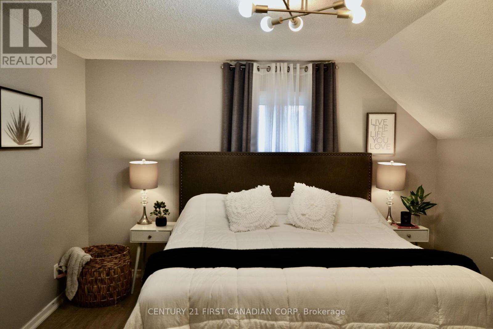 294 Broadway Street, Tillsonburg, Ontario  N4G 3R7 - Photo 23 - X9368885