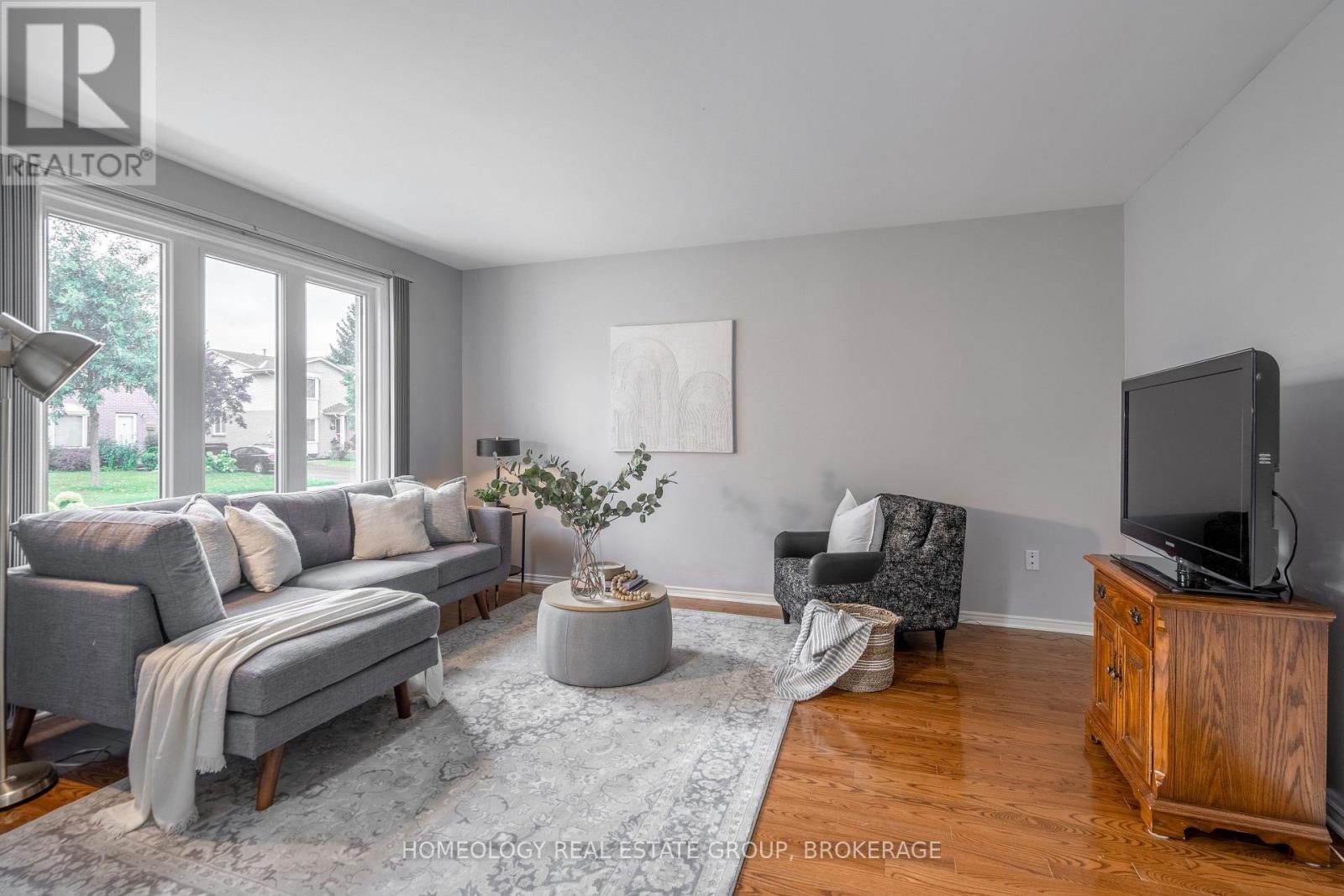 191 Martinet Avenue, London, Ontario  N5V 4K3 - Photo 3 - X9370695