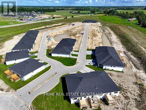 50 - 12 Coastal Crescent, Lambton Shores (Grand Bend), Ontario  N0M 1T0 - Photo 20 - X9372214