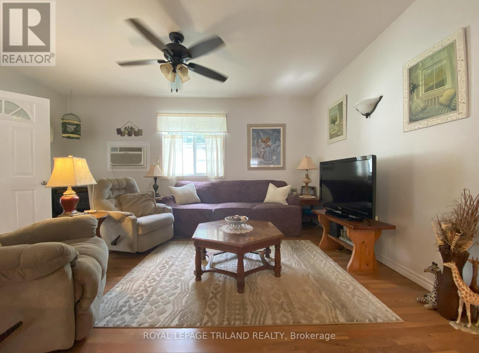 2 - 9951 Northville Crescent, Lambton Shores, Ontario  N0M 2N0 - Photo 4 - X9372957