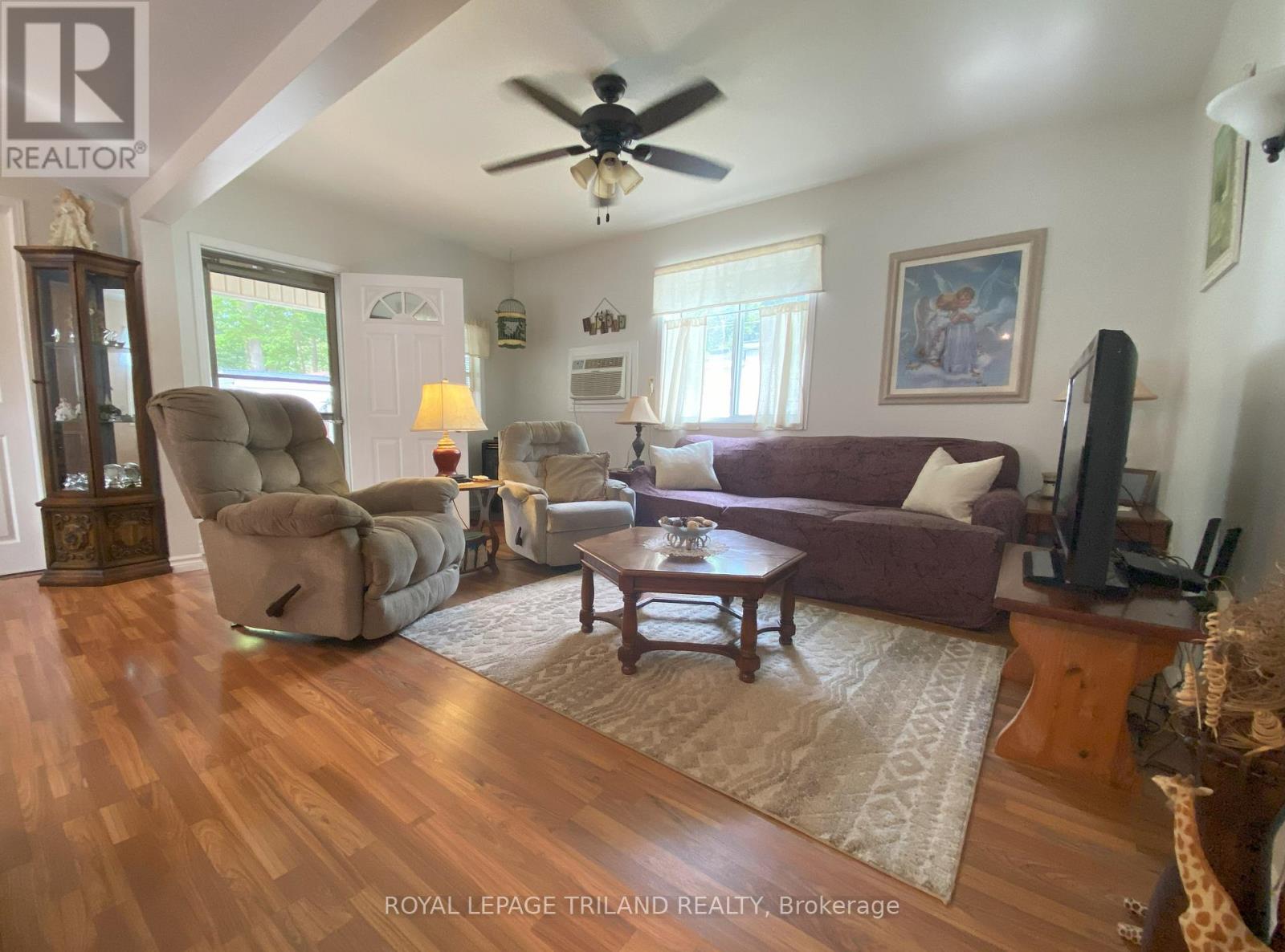 2 - 9951 Northville Crescent, Lambton Shores, Ontario  N0M 2N0 - Photo 5 - X9372957