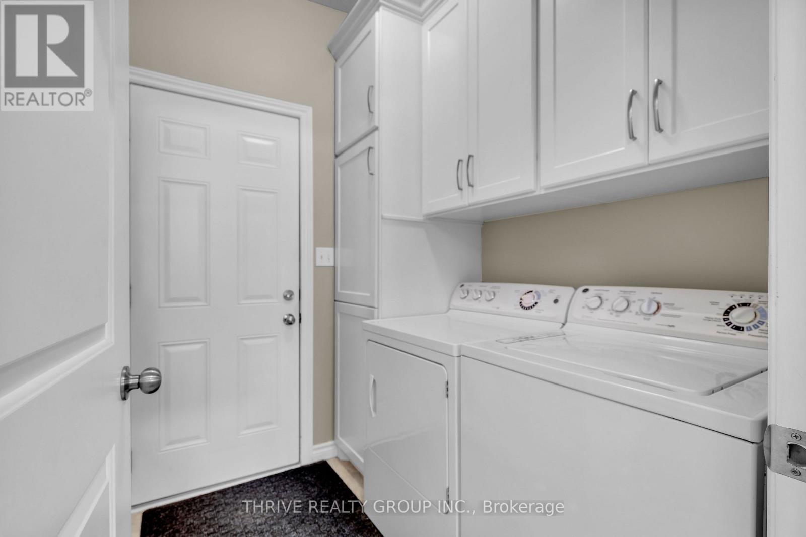 50 Fairview Drive, Lambton Shores (Arkona), Ontario  N0M 1B0 - Photo 20 - X9373148