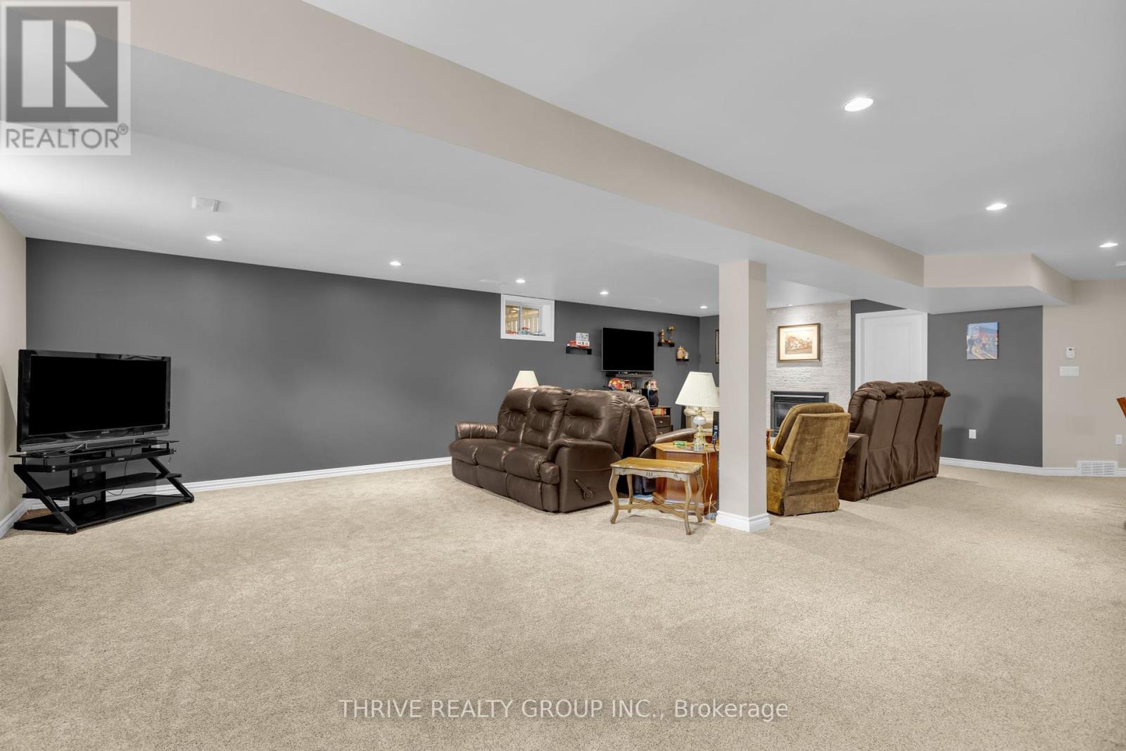 50 Fairview Drive, Lambton Shores (Arkona), Ontario  N0M 1B0 - Photo 21 - X9373148