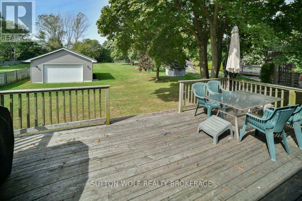 566 Dewan Street, Strathroy-Caradoc (Ne), Ontario  N7G 3C7 - Photo 25 - X9375323