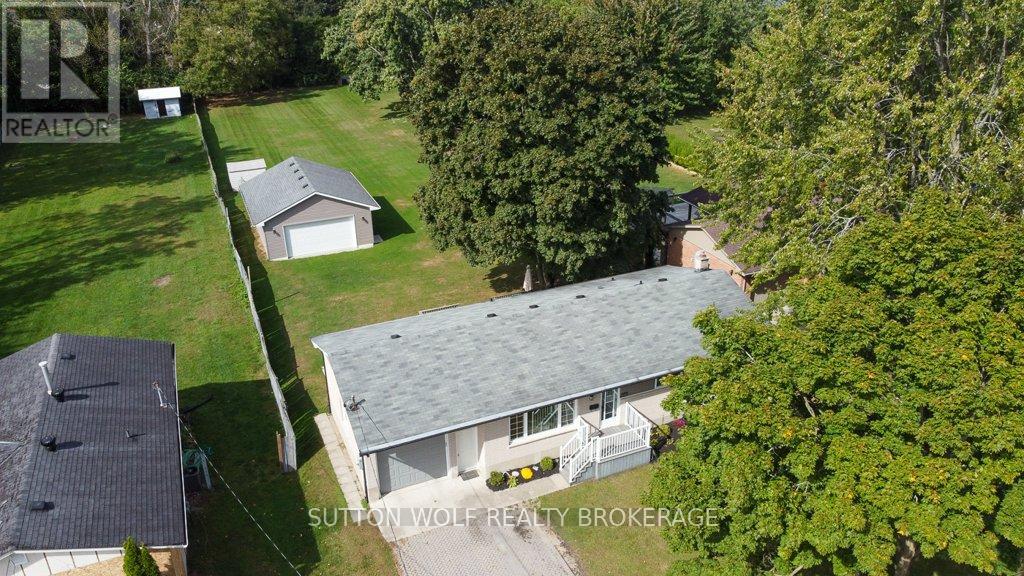 566 Dewan Street, Strathroy-Caradoc (Ne), Ontario  N7G 3C7 - Photo 31 - X9375323