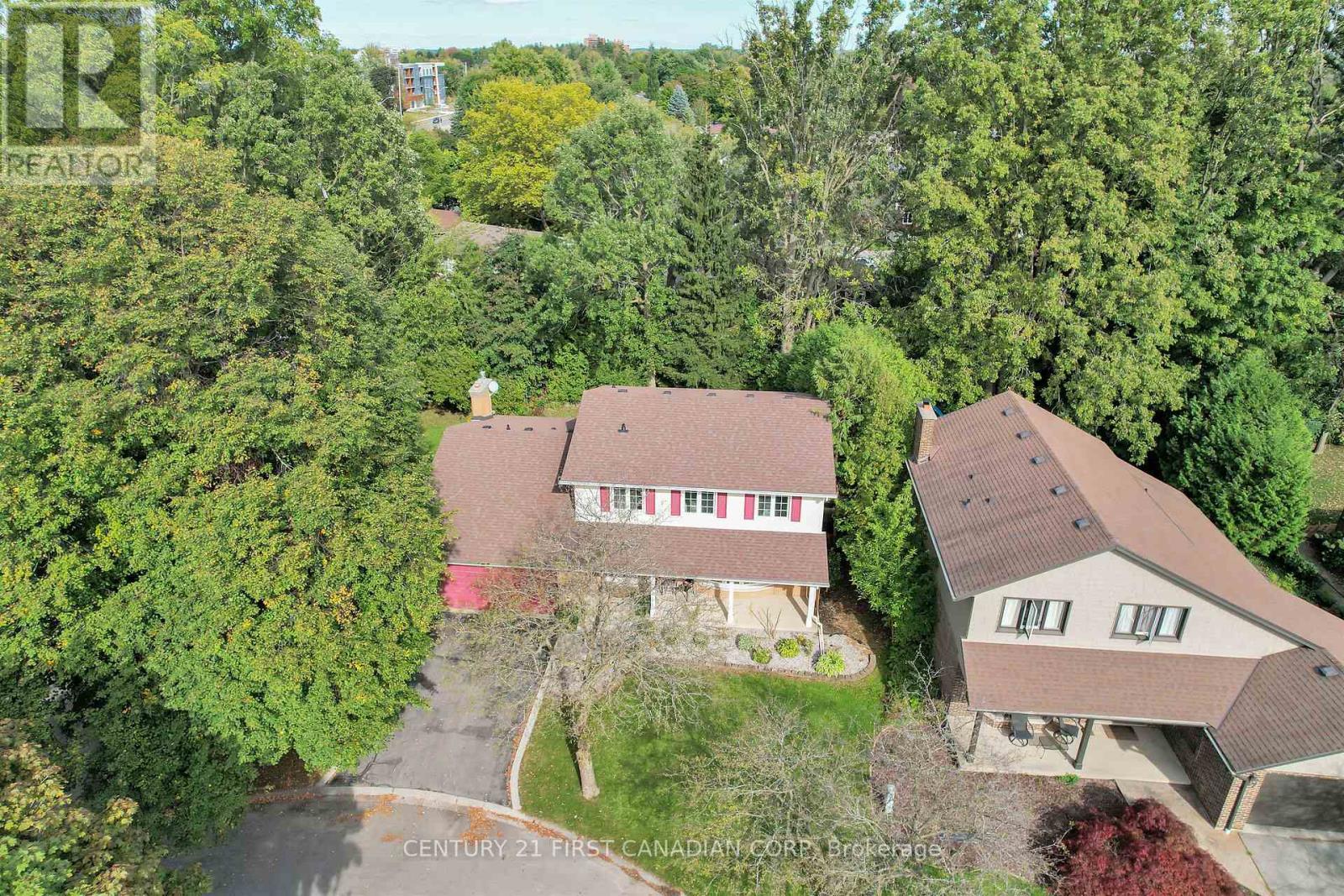43 Camden Place, London, Ontario  N5X 2K5 - Photo 4 - X9375362