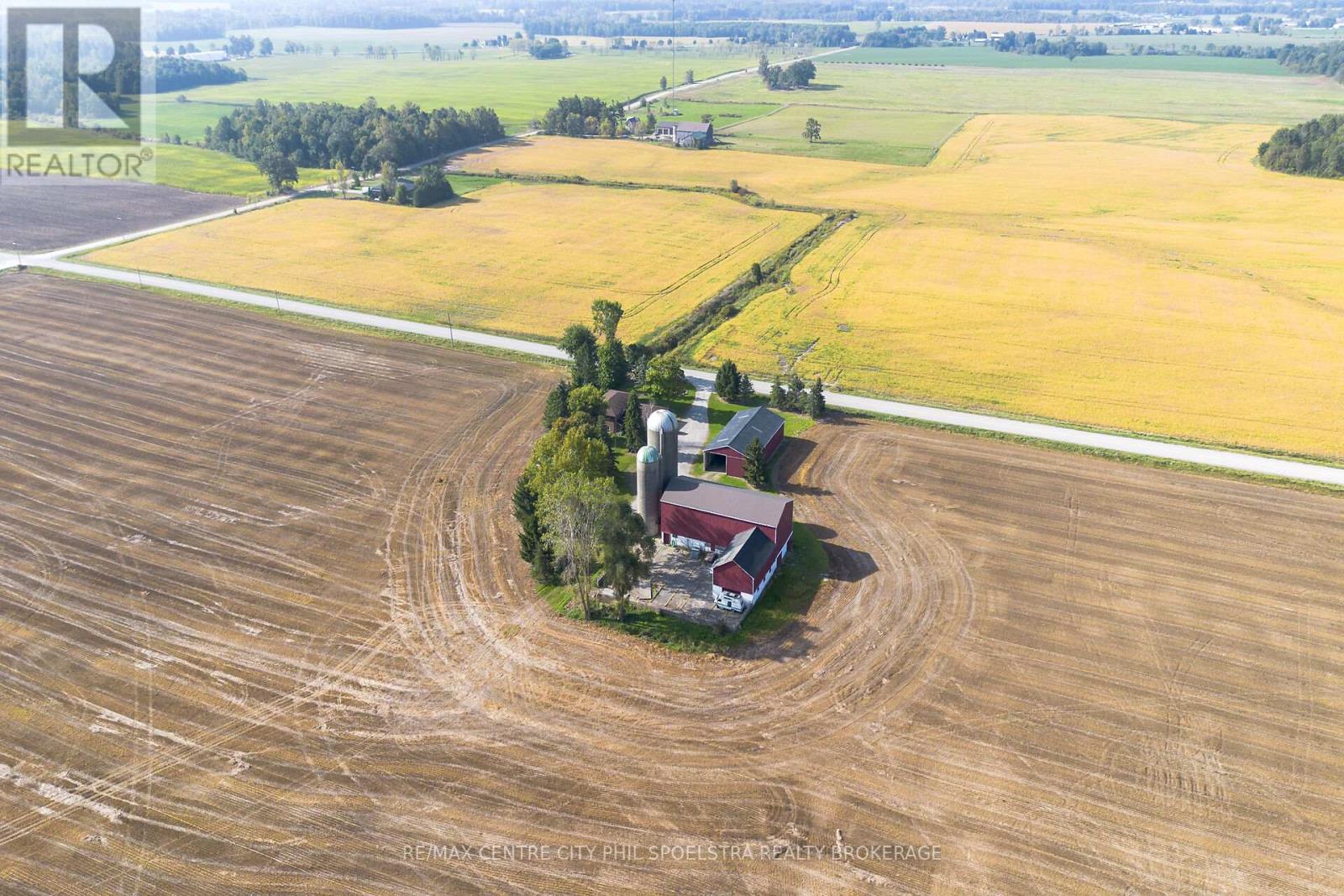 24734 Poplar Hill Road, Middlesex Centre (Ilderton), Ontario  N0M 2A0 - Photo 12 - X9376047