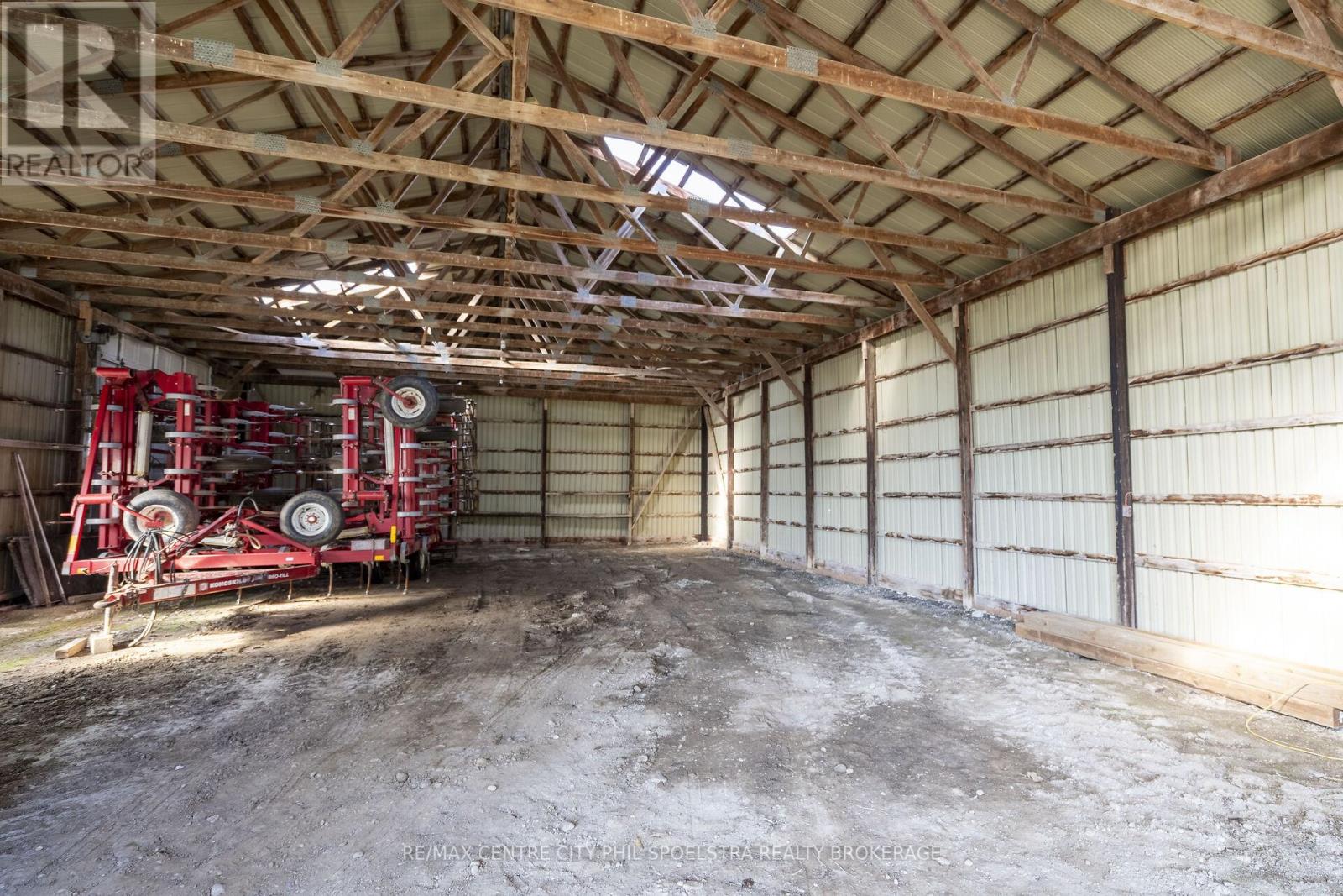 24734 Poplar Hill Road, Middlesex Centre (Ilderton), Ontario  N0M 2A0 - Photo 18 - X9376047