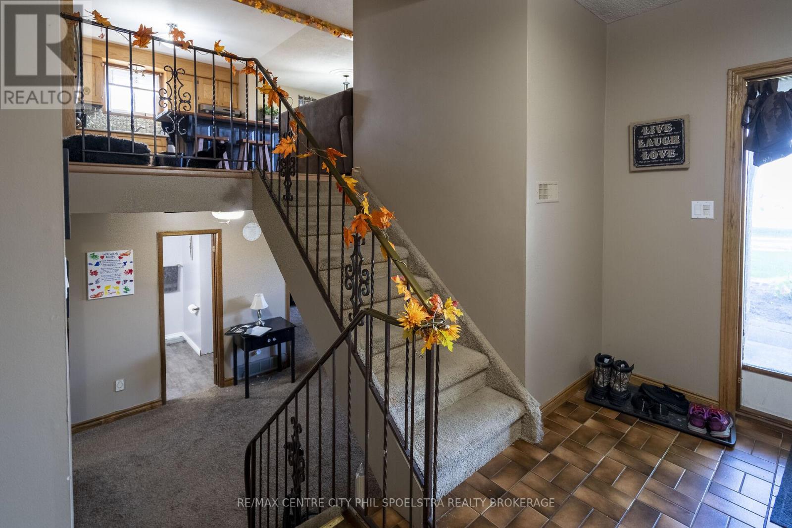 24734 Poplar Hill Road, Middlesex Centre (Ilderton), Ontario  N0M 2A0 - Photo 30 - X9376047