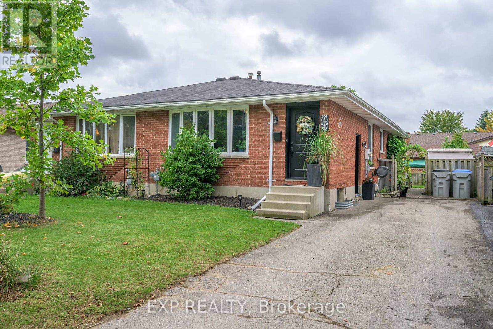 224 OAK AVENUE, strathroy-caradoc (sw), Ontario